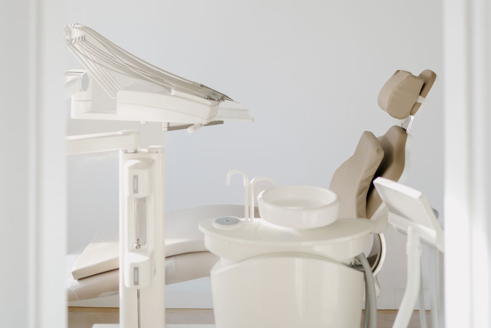 zahnarzt-muenchen-lehel-behandlungszimmer zahnarzt-muenchen-lehel-behandlungszimmer