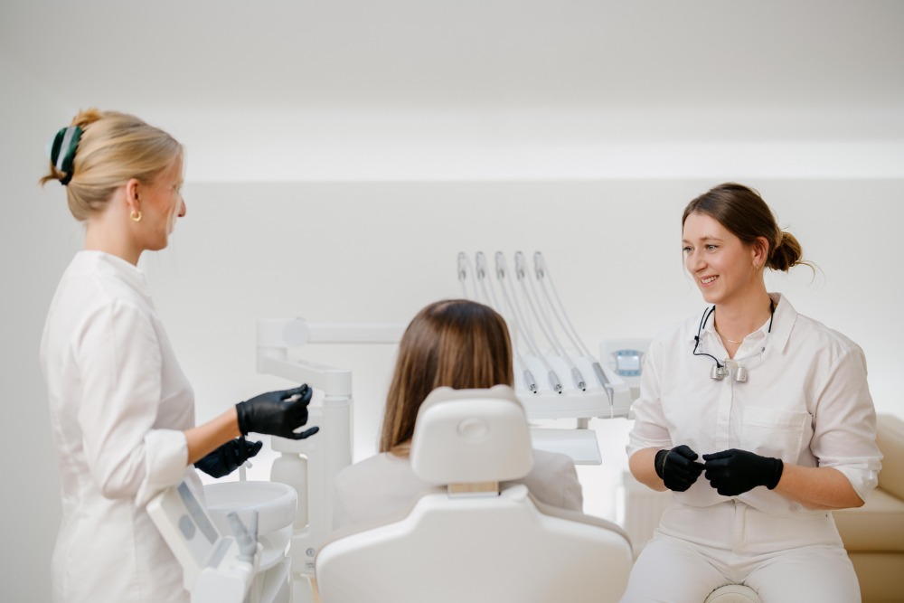 zahnarzt-muenchen-lehel-aesthetische-zahnmedizin-2 zahnarzt-muenchen-lehel- aesthetische-zahnmedizin-2